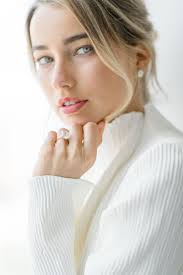 Carley Ann's Instagram, Twitter & Facebook