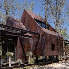 Yes i can't get 3d home architect deluxe 3.0 to install in windows 10. Rancho Sierra Allende Is A Gabled Mexican Holiday Home Wrapped Around Trees Architecture And Design
