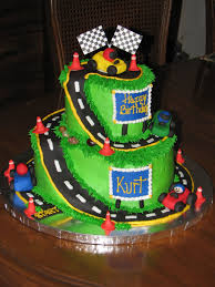 94 birthday cake 7th years old gold candle number 7 seventh. Boy 7 Year Old Birthday Cakes Pictures Cakes And Cookies Gallery