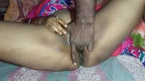 Indian desi porn star calling her boyfriend to fucked with huge cock when  she is alone in home watch online