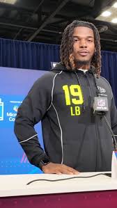 Just different. I'm a natural." LSU's Harold Perkins describes his play if  he was analyzing it. #NFL #NFLCombine