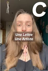 Camille La Restauratrice