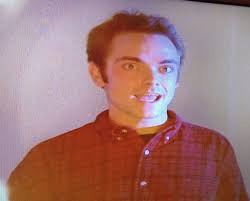 Well then, here is a young Mark Sheppard aka CROWLEY in "FIRE" episode of  The X-Files!! He played a stalker & a Firestarter, not sure if that's a HOT  combination or not!!