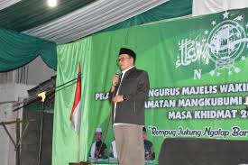 Surat rekomendasi kerja iyalah surat yang di keluarkan/buat oleh suatu perusahaan atau instansi tertentu yang mana isisurat nya untuk memberikan nah, buat anda yang memerlukan sebuah contoh surat rekomendasi kerja terbaru 2020 bisa melihat beberapa contohnya di bawah ini dalam. Pelantikan Pengurus Majelis Wakil Cabang Nahdlatul Ulama Mwc Nu Kecamatan Mangkubumi Masa Khidmat 2020 2025 Dprd Kota Tasikmalaya