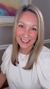 Pamela Burch's Instagram, Twitter & Facebook