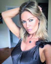 Una mujer de 50 años es vieja! Pero tengo 56❤️  https://campsite.bio/dating.world