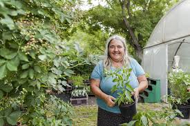 Die site von renate weber, der scherenschnittknstlerin. Naturlich Wild Renate Weber E U Stadtlandwirtschaft Wien