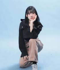 Dan inilah sembilan fakta persahabatan keduanya yang menarik. Biodata Ara Jkt48 Umur Agama Dan Perjalanan Karir Si Manis Keponakan Dara The Virgin Portal Purwokerto