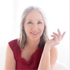 Catherine Cobb's Instagram, Twitter & Facebook