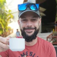 Edith Lebel (@une_fille_s_essaye) • Instagram photos and videos