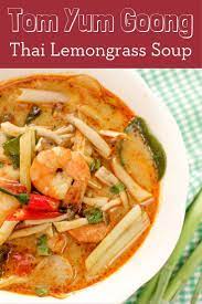 Authentic Recipe Video Tutorial For Tom Yum Goong A Classic And Wildly Popular Thai Soup Flavoured With Lemong Tom Yum Soup Recipe Recipes Authentic Recipes