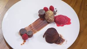 Chocolate Fondant With Raspberry Vodka Sorbet Recept