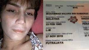 Nur sajat diketahui bernama asli muhammad sajjad bin kamaruz zaman. Kawan Baik Sajat Sebelum Popular Sah Kan Sajat Lelaki Sejati Dan Bukannya Khunsa