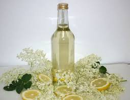 Holunderbluten Sirup Selber Machen Bottles Decoration Table Decorations Josh Woodward