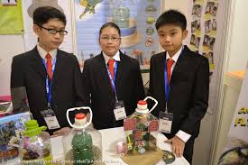 This is task 5:chung hua miri film by rakhee on vimeo, the home for high quality videos and the people who love them. Pelajar Sekolah Memperlihatkan Beberapa Ciptaan Pada Itex 2013 Amanz