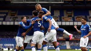 The first thing which springs to most football fans' minds when the name. Everton 2 2 Liverpool Toffees Lucky But Show Grit In Draw Bbc Sport