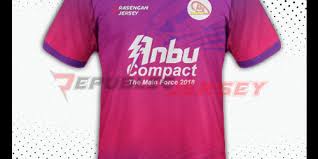 Berkomentarlah secara wajar dan sesuai dengan topik didalam artikel, jangan mengirim link spam pada kolom. Desain Jersey Bola Rj2 Wa 082 1114 11144