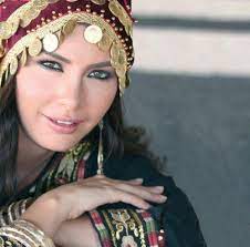صور وخلفيات بنات لابسه الزي البدوي 2018 2019 style fashion crown jewelry