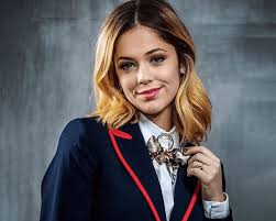 Elite's new students really don't waste any time during the season 4 premiere, making waves and stirring up teenage hormones as soon as they arrive for the first day of school. The Craziest Theories You Need To Know Before Elite S Season 4 Premiere Film Daily