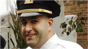 Joven hispano denuncia que fue golpeado por un policía de Nueva Jersey