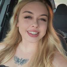 I have a question I posted the other day my niece is very pregnant 34-35  ish weeks She has had little prenatal care 😞 she needs seen she is running  a fever