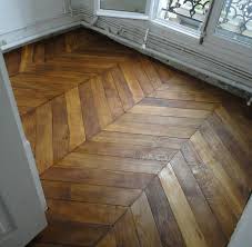 Les Aleas Du Parquet Ancien Episode 1 Grenouille Citadine Parquet Osb Parquet En Chene