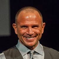 The RE/MAX Essential Guide to becoming a top producer