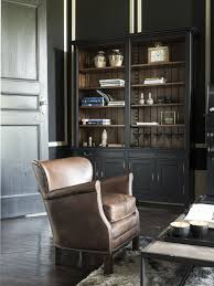 Ce magnifique canapé club 3 places en cuir marron bénéficie d'une assise spacieuse et confortable de l 214 x l 82.5 x l 84.5 cm. So British La Deco Esprit Club Anglais Joli Place Decoration Salon Anglais Meuble Anglais Salons Anglais