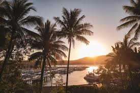 The temple to comfort is located on the secluded northern tip of the island and surrounded by the great barrier reef. Best Things To Do On Hamilton Island Explore Shaw