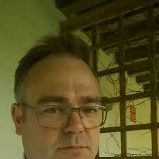 Just picked up our new scenic and everything going great so far, but I have  a query about setting up multiple users in the car... I had added a user  account for