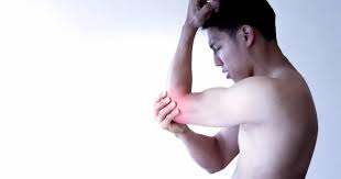 Golfer's elbow, or medial epicondylitis, is an inflammation on the inside of the elbow. Golfer S Elbow Symptoms Causes Treatment Liebscher Bracht