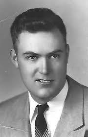 Kendall Crane's Instagram, Twitter & Facebook