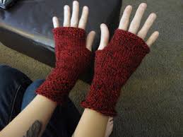 Florence sham clearance usd 39.99. Ravelry Honeycomb Wrist Warmers Knit Pattern By Courtney Spainhower