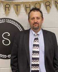 Hiring of new superintendent, junior high principal approved