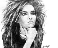 Iris Escobedo (aomezar2980)