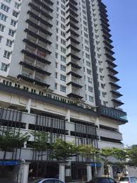 Seri maya condominium seri maya offers a new lifestyle option to homemakers who desire to make their homes in the city, in a location offering all the advantages of the metropolis, including easy. Rumah Condo Seri Puteri Condo Bandar Sri Permaisuri Untuk Dijual Intermediate Ejen Hartanah Berdaftar House For Sale In Bandar Sri Permaisuri Harga Rumah Market Value Agensi Bumiputera Melayu Muslim Hartaprima Com