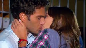 Cúmplices de um Resgate: Helena realiza o sonho de se casar com Pedro