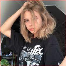 11 Razones Por Las Que La Distancia Social No Es Tan Mala Madly Aesthetic Hair Styles Aesthetic Hair Lob Hairstyle