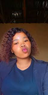 Me going to meet my boyfriend's family this December 🥹❤️