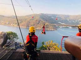 La Tirolesa Mas Grande Sobre El Mar Esta En Acapulco Con Imagenes Tirolesa Acapulco Ciudad De Acapulco