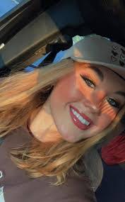 Ella Herbert's Instagram, Twitter & Facebook