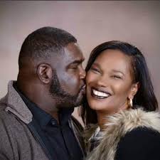 Yes, Rest In Peace Mr. Michael G Robinson &' Mrs. Kim Davis-Robinson sweet  people ❤️.