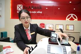 Con trai Madame Nguyễn Thị Nga đã bán ra hơn 1,4 triệu cổ phiếu ...