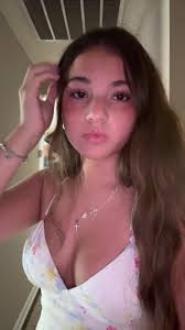 Alyssa Knonkil Treacmill