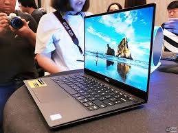 Dell is keeping par for the course in terms of pricing. Dell Releases Xps 13 2019 With Top Bezel Camera Placement In Ph