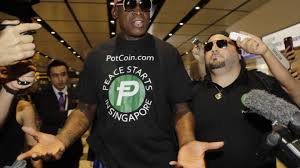 Dennis rodman is an american retired professional basketball player who played for the detroit pistons, san antonio spurs, chicago bulls, los angeles lakers, and dallas mavericks in the nba. O8sjaffdcx0vam