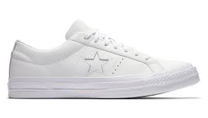 Get the converse one star originally designed for basketball before being adopted by the skateboarding community, the converse one star sneaker comes in a plush suede for luxurious comfort and durability when you're out and about. Ø¨ÙŠÙƒØ§Ø¯ÙŠÙ„Ùˆ Ø®Ø·Ø© Ø­ÙØ¸ Converse One Star White Translucent Network Org