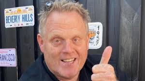 Shelly Thigpen's Instagram, Twitter & Facebook