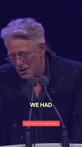 Parte de los discursos de Adam, Larry, Edge y Bono ayer en los #IvorNovello  Awards