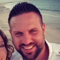 Born in 1973 in melbourne, the future famous australian chef, restaurateur, author of five cookbooks. Pete Evans Fuel Technition Crown Oil Ltd Linkedin